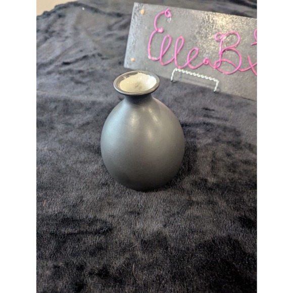 NWOT Small Vase - Picture 2 of 7